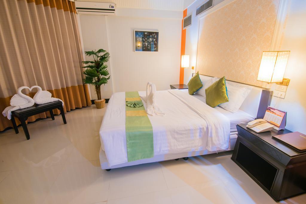 Asawann Hotel Nongkhai Nong Khai Room photo